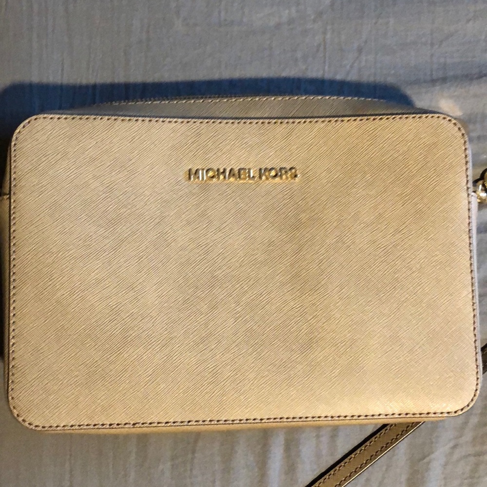 Michael kors leather crossbody